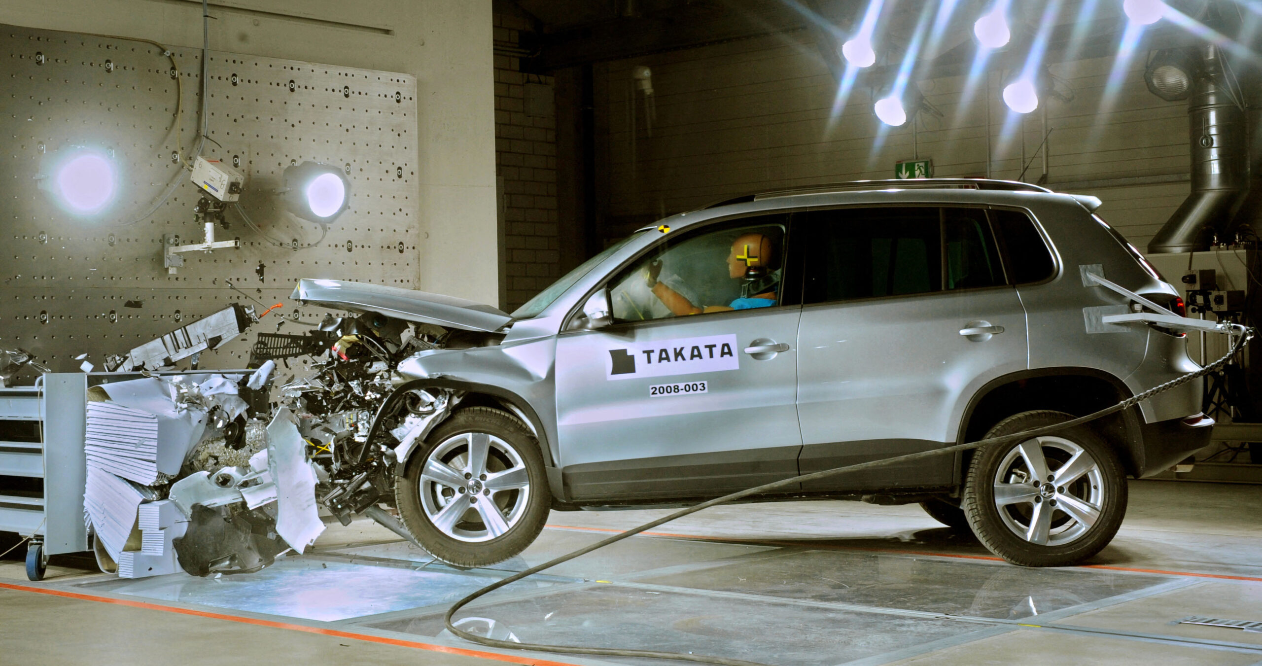 « Des centaines de milliers de voitures bloquées en France à cause d’un danger mortel des airbags Takata »
