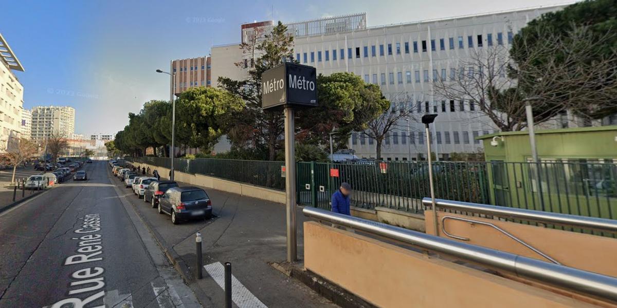 Une attaque au fusil dans un centre Orange à Marseille : une situation inquiétante