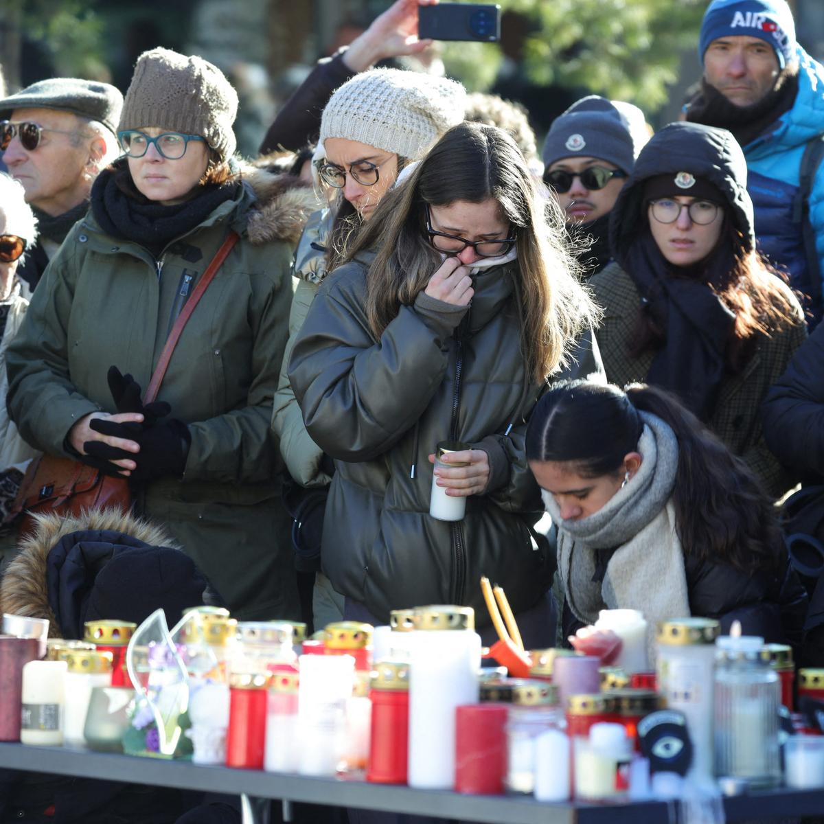 L’effondrement d’une famille : le drame de Crans-Montana et la colère contre Macron
